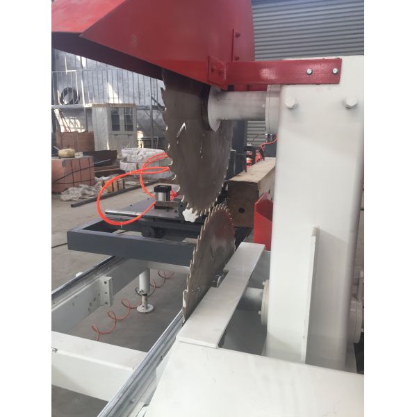 Diesel Powered Sawmill for Rubber Wood/Twin Blades Circular Saw Mill with Table Saw or Log Carriage