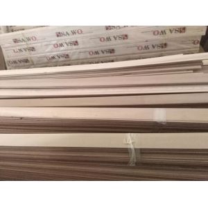 Quality White wood sawn timber (pine timber/spruce timber) Red cedar for sale