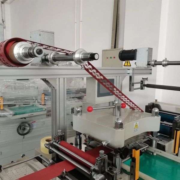 Buy 1500kg Fireproof Film Die Cutting Machine 200times / Min Screen Protective at wholesale prices