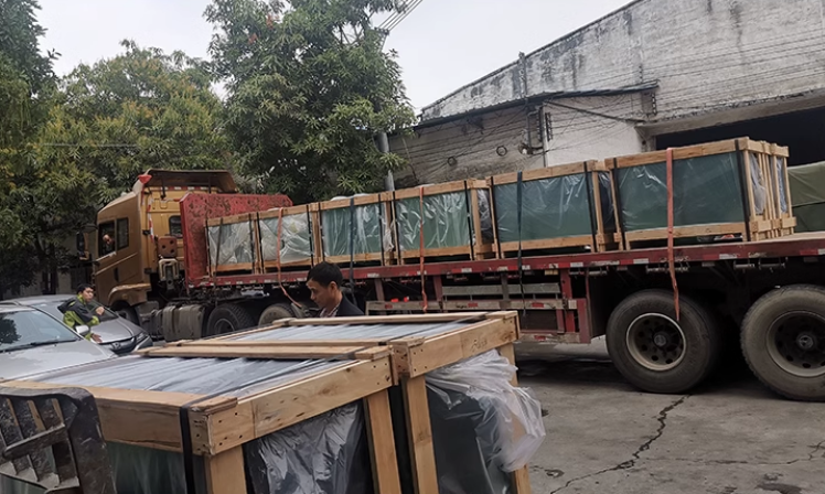 Modern Terrace Deck Balustrade Iron Railing Designs for Bridge Railings and Handrails