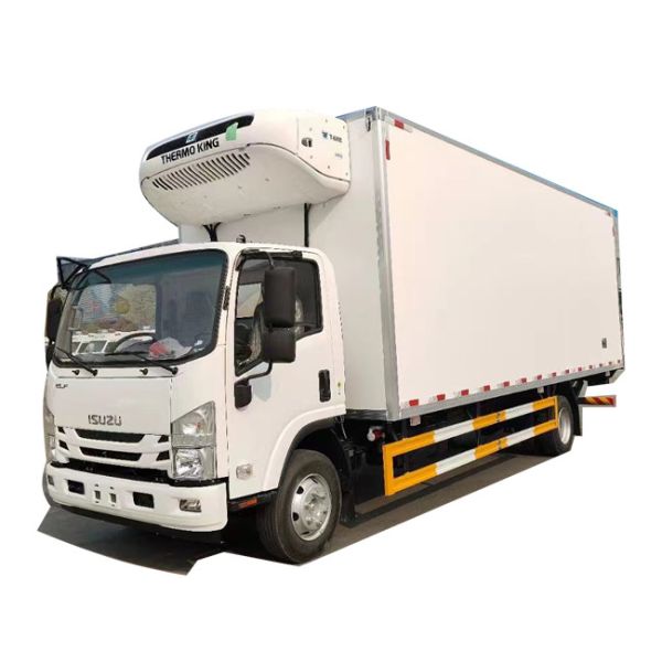 Buy Hot Sales New Model ISUZU 4x2  Lightweight Refrigerator Truck Freezer Van Transportation Truck With Hydraulic Lift Gate at wholesale prices