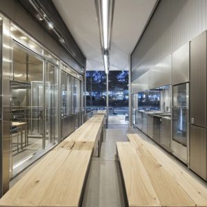 Sophisticated Anti-vibration Stainless Steel Cladding for Musical Instruments