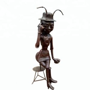 Landscape Cast Iron Garden Animals Ornaments Exquisite Casting Technics