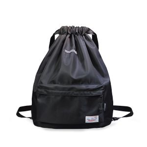 Easy Carrying Drawstring Gym Backpack , Waterproof Sports Backpack Leaf Blade