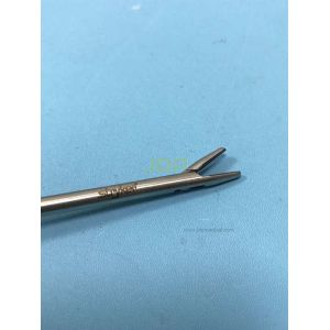 Stryker Straight Jaw Needle Holder 250-080-588