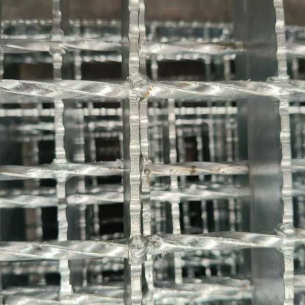 Buy OEM Available Industrial Steel Grating with Commoned 32*5 Size and YB/T4001-2007 Standard at wholesale prices