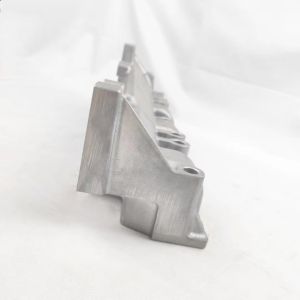 B3.3 Engine Air Inlet Manifold M6 GG/GY 2300CC L3G6-13-100