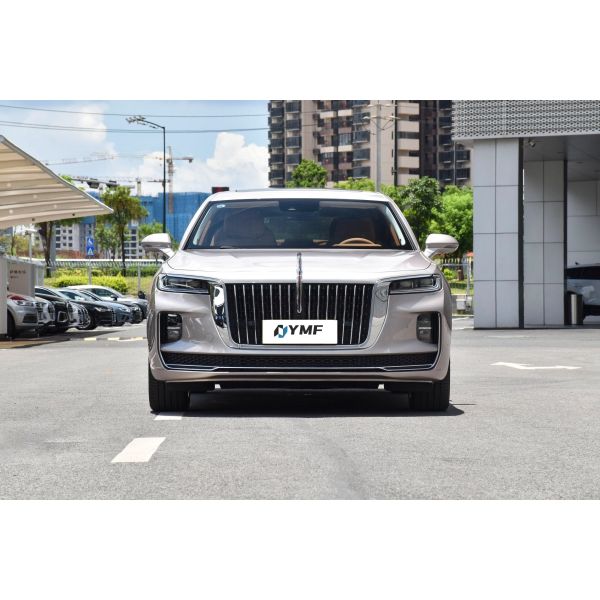 Max. Power 220kW Hongqi H9 Electric Car with 5209*2010*1731mm 299Ps Full-Size Luxury