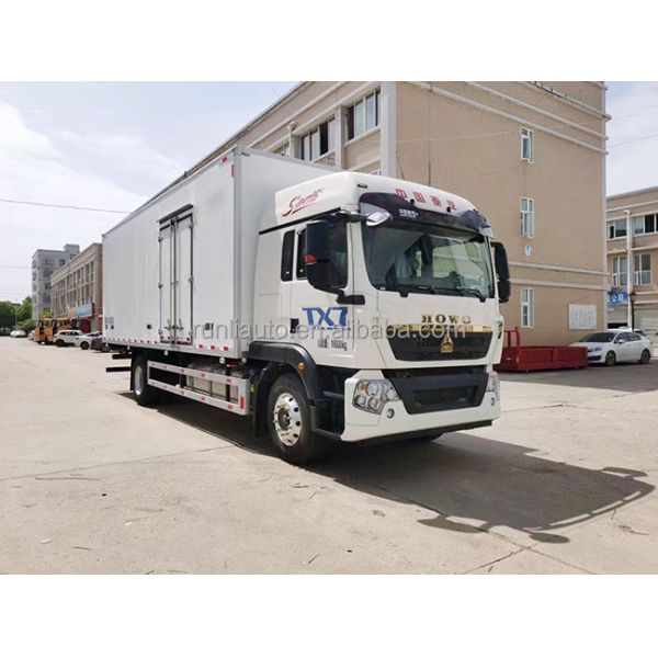 HOWO Brand Refrigerated Box Truck Temperature Controller 12 Volt 24 Volt Truck Refrigerator