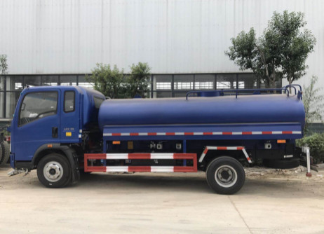 7CBM 12000L Water Spray Truck For Landscape Engineering
