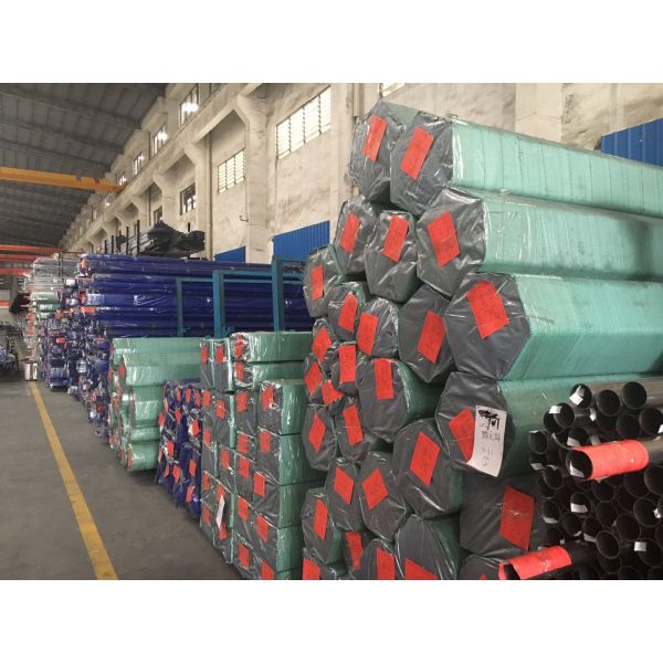 ISO Certification1.5 Inch Square Steel Tubing Rectangular Pipe For Handrail