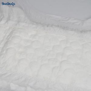 Medical Super Absorbent 4000ml Adult Disposable Diapers for Elderly Incontinence