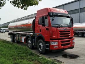 Buy FAW J5MV 4 Axles Diesel Mobile Tanker Truck Aircraft Refueling Manual Transmission Type at wholesale prices