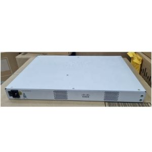 New Original 8200L-1N-4T Router - Rack-mountable
