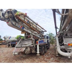 Max.Vertical Reach 38 Meter Zoomlion Concrete Pump Truck for Construction Site