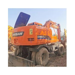 Made in Korea original used doosan DH150W-7 wheeled excavator 15 ton in Shanghai