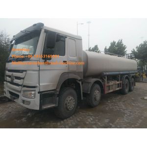 Quality White Color Liquid Tanker Truck , Oil Fuel Tank Truck 371hp 20 - 25m3 for sale