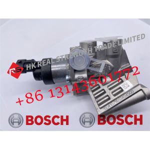 China For Bosch Excavator EC210B EC240B Engine Fuel Injection Pump 0928400670 0771930446 VOE21103266 VOE21060258 on sale