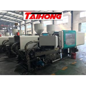 China Two Coloured Industrial Plastic Moulder Machine Horizontal Standard on sale