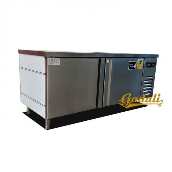 Buy 190w L1.8m SS Kitchen Equipment Worktable Chiller at wholesale prices