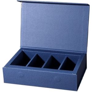 Four Partitions Exquisite Magnetic Packaging Box
