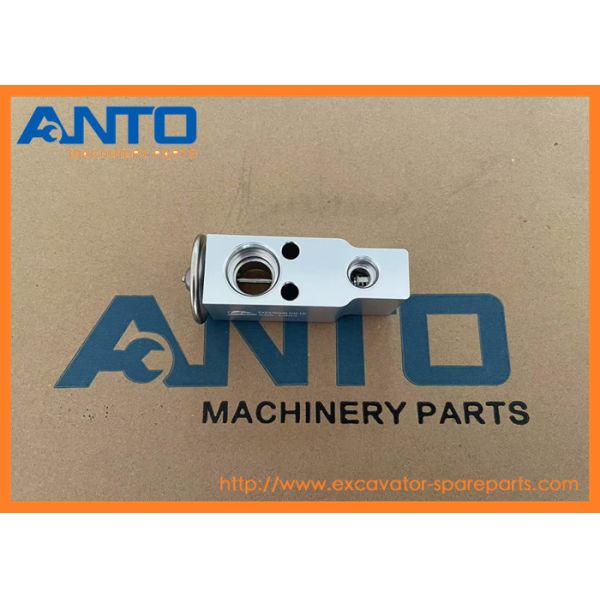 Buy 4465995 Expansion Valve HITACHI Excavator Spare Parts Fitting For ZX130H ZX160W EX1200-5 at wholesale prices