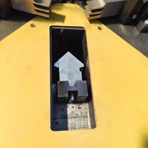 Windows And Doors Corner Crimping Machine