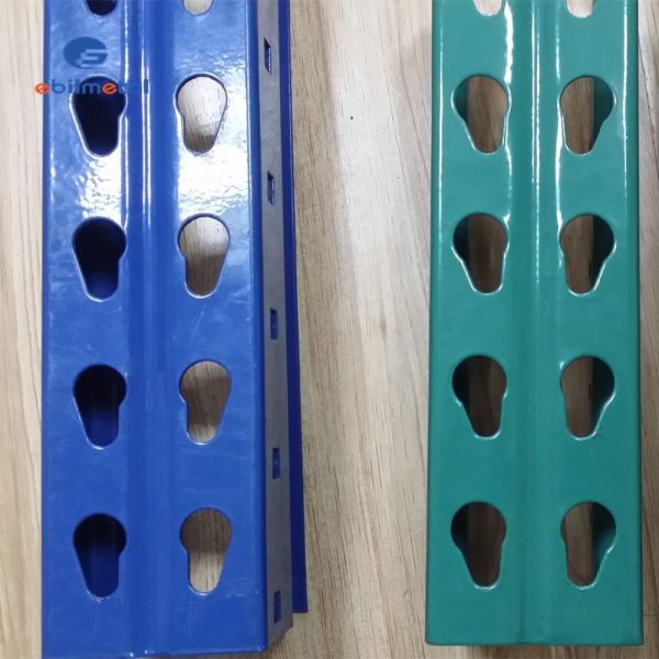 Selective Warehouse Teardrop Pallet Rack Systems , Red / Blue Industrial Pallet