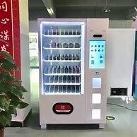 Vending Machine With 200 Box Capacity & 21.5 Inch Touch Screen For Cola Potato