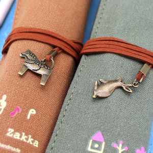 FRESH AND FASHIONABLE LARGE CAPACITY PEN BAG PENCIL CASE SIMPLE CREATIVE JUNIOR