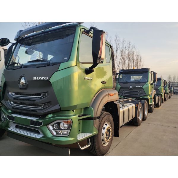 sinotruk tractor trucks howo 6x4 6x6 371hp 420hp 430hp LHD /RHD color optional economical with dump trailer heavy