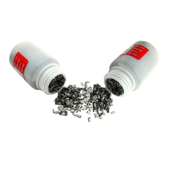 YG6 Grade Tungsten Carbide Saw Tips For Aluminum Cutting Working Perfect