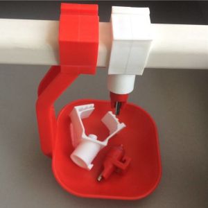 Farming Equipment Automatic Chicken Watering Application Drinker, Plastic