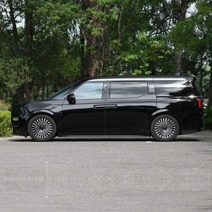 High Speed 6-Seat Electric MPV Car Zeekr 009 with Body Structure and Maximum