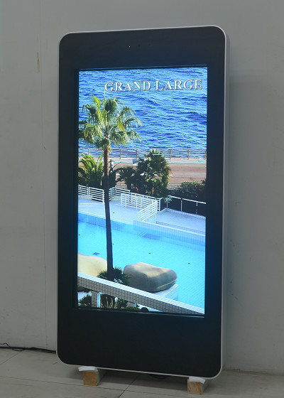 Buy Smart 43" IP65 Explosionproof Digital Signage LCD Display at wholesale prices