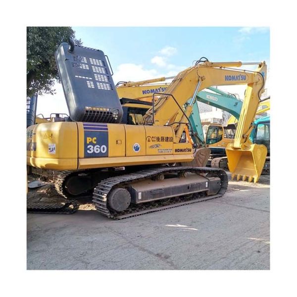 2019 Komatsu 360 Excavator 36 Ton Made in Japan in Shanghai with 2608 Working