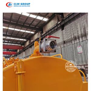 Dongfeng 2 Ton 3MT Small Vacuum Sewage Suction Truck