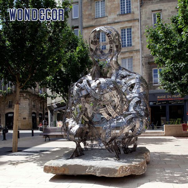 Large outdoor metal art abstract ribbon hollow letter figure stainless steel