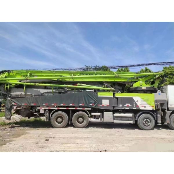 Ready-Mix Concrete Pump Equipment Zoomlion 63meter Second Hand Pump
