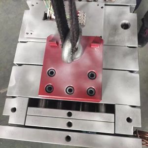 DME Standard S50C LKM 718H Custom Injection Mold Maker