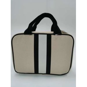 convenient travel cosmetic bag canvas cosmetic bag shampoo bag