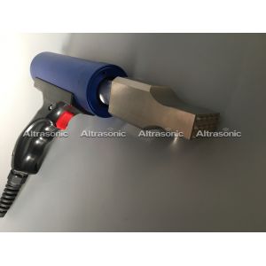 China Light weight Ultrasonic Spot Welding Machine for Automotive Industry on sale