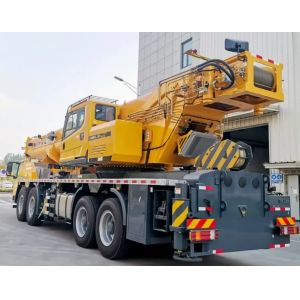 QY80K5C Truck crane widely used for the lifting operations in general engineerin