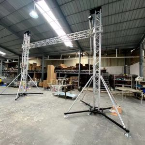 China Black Silver Aluminum Lighting Truss Customized Foldable Portable Square Aluminum Truss on sale