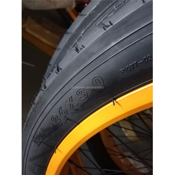 26 inch 3.0 tire fat tire men beach cruiser bike with Shimano 7 gear and disc brake