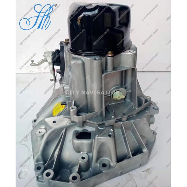 Professional and TIIDA HR16 Car Fitment Manual Transmission Gearbox for Nissan Tiida