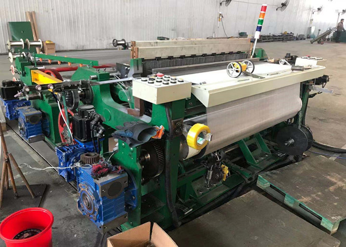 Quality Cnc Taking Up 2000mm Stainless Wire Mesh Weaving Machine for sale
