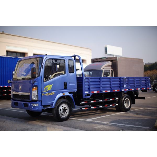 4x2 small cargo truck