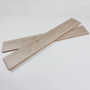 GOLDEN PINE HDF Wood Laminate Floor AC5 Clic Wood Floating Floor Waterproof