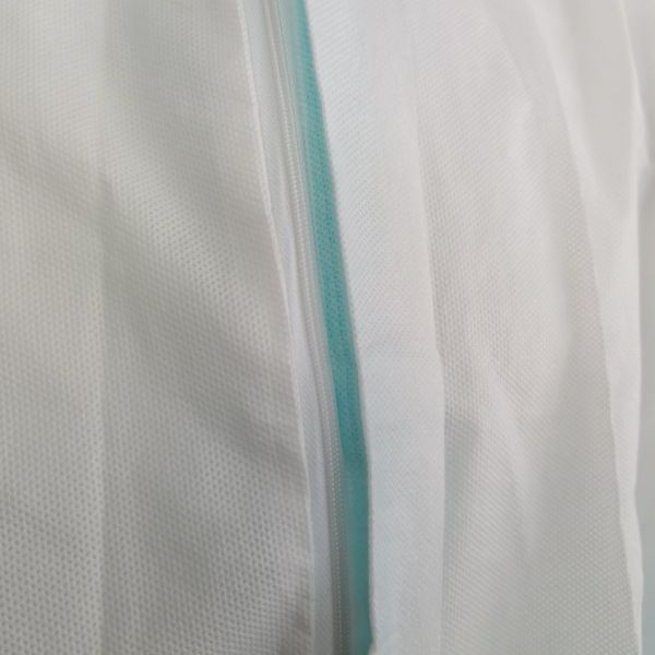 Type5/6 Disposable Protective Isolation SMS Nonwoven Coverall with Heat Taped Seam